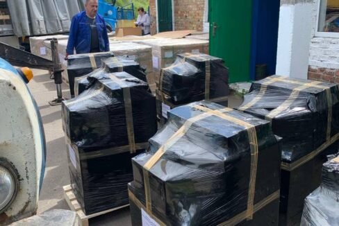 На КП «Водоканал» у Шептицькому надійшли сучасні накопичувачі електроенергії: де їх встановлять