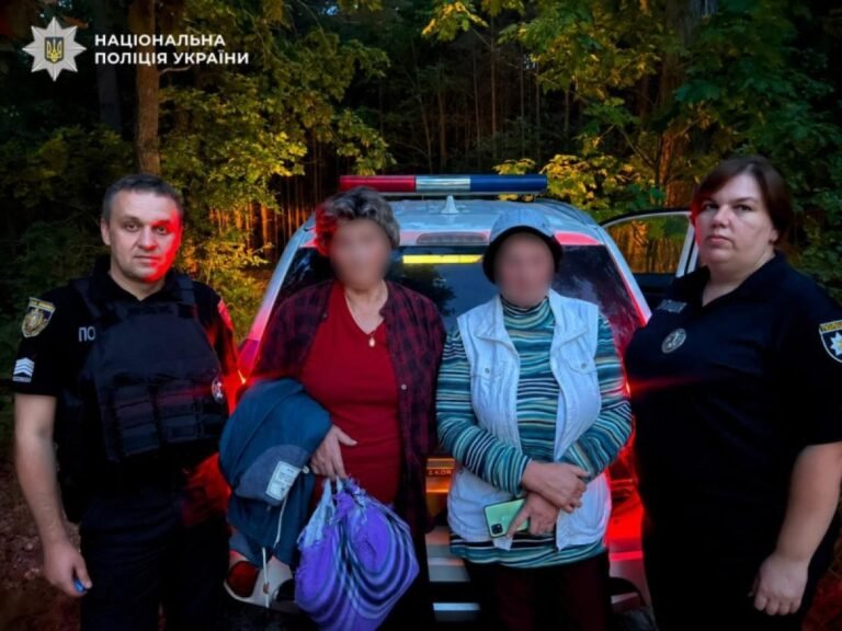 Поліція Шептицького розшукала двох жінок, які заблукали в лісі під час збирання ягід